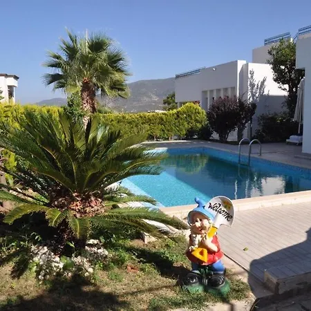 Pensjonat Nur Villa